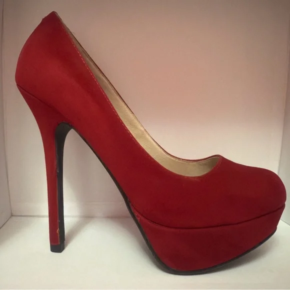 Vibrant Red Suede Heels with Rounded Toe - Picture 6 of 7